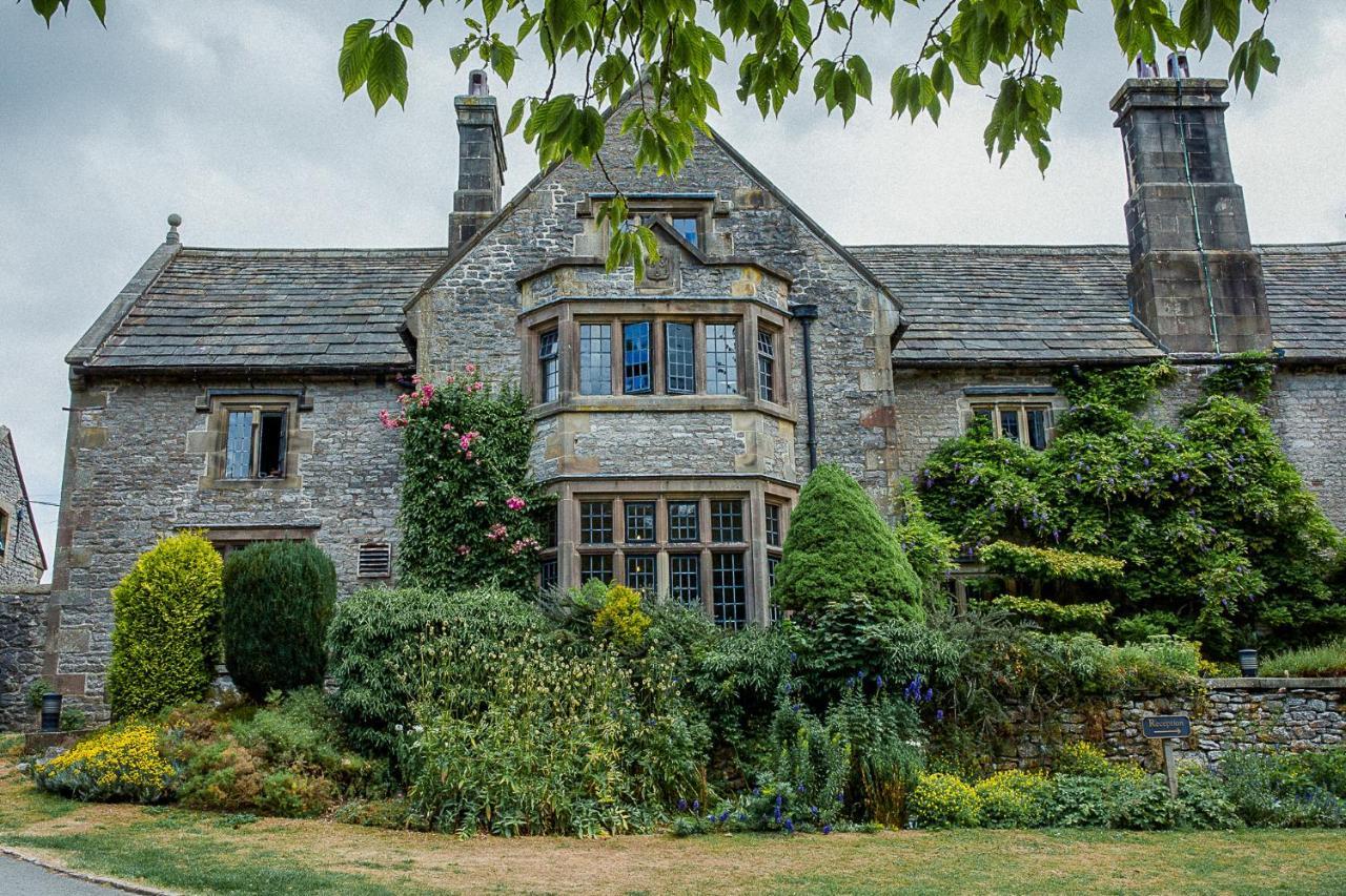 A Pousada Yha Hartington Hall Exterior foto